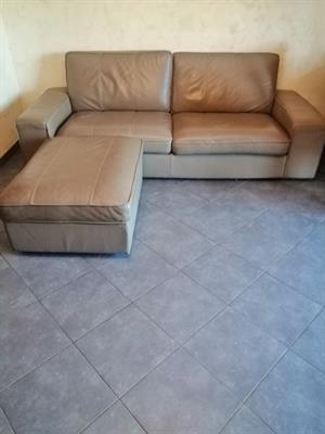 Divano in pelle Kivik 3 posti