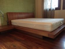 Letto matrimoniale in legno massello