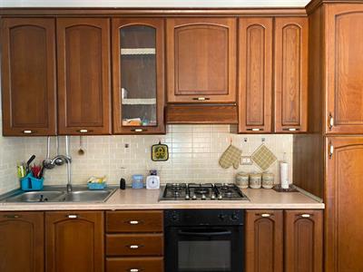 Cucina in legno, prezzo trattabile - Anteprima 1