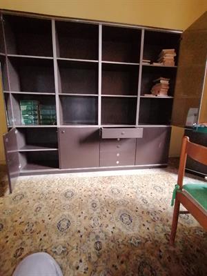 Libreria Salvarani - Nera con vetri fumè