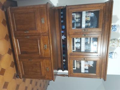 Credenza con Vetrinetta