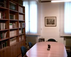 Libreria cm. 280 lung. 260 alt. 34 prof