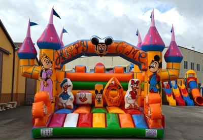 Saltarello gonfiabile castello per bambini