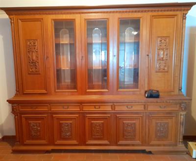 Grande mobile credenza con intarsi
