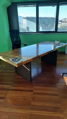 Scrivania direzionale, in legno, ottime condizioni - Anteprima 1