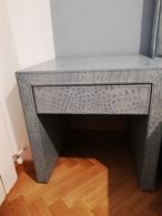 Comodino in pelle Fendi