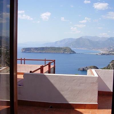 B B VILLA LISA A SAN NICOLA ARCELLA - DORMIRE - Foto 2