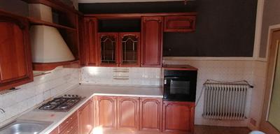 Cucina in legno, in buone condizioni, completa di elettrodomestici - Foto 2