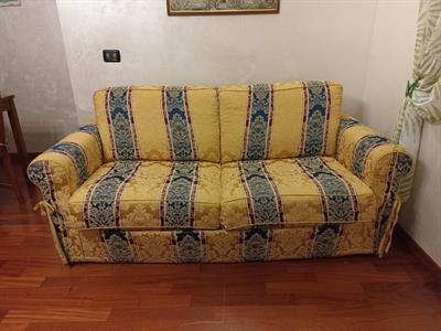 Elegante divano letto