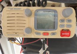 Foto 2 STOCK APPARECCHI RADIO PER USO NAUTICO, in ottime condizioni