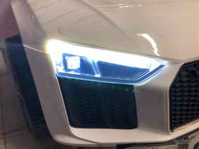 Auto macchina elettrica R8 power bianco, marca takkotoys, colore Nera - Foto 6