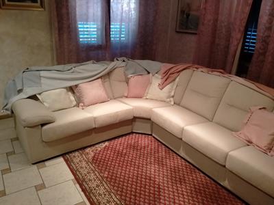 Divano angolare nuovo