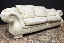 Foto 5 Divano Chesterfield club 4 posti in pelle bianco panna