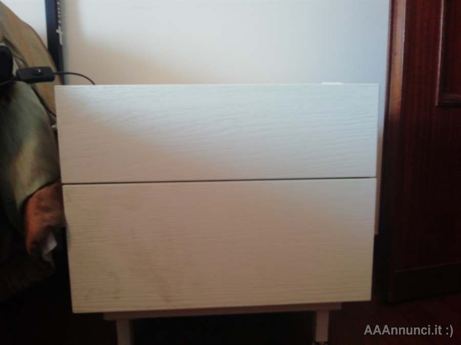 Foto 2Armadio e comodini - colore bianco, in legno