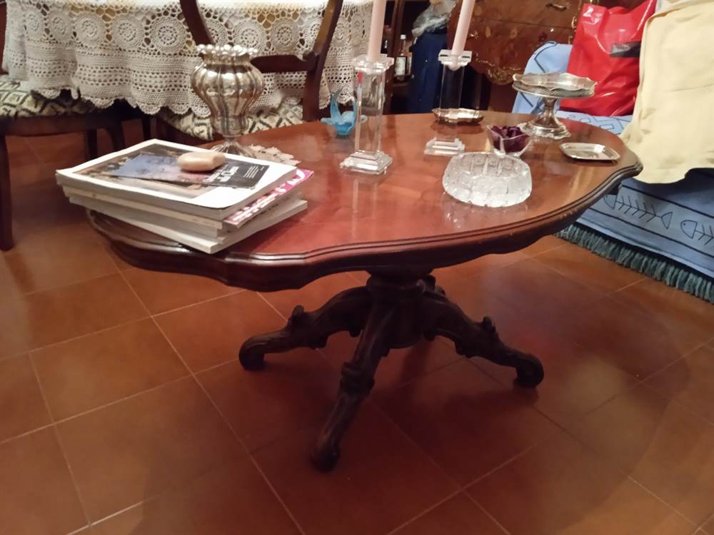 Tavolino ovale soggiorno, ottimo stato