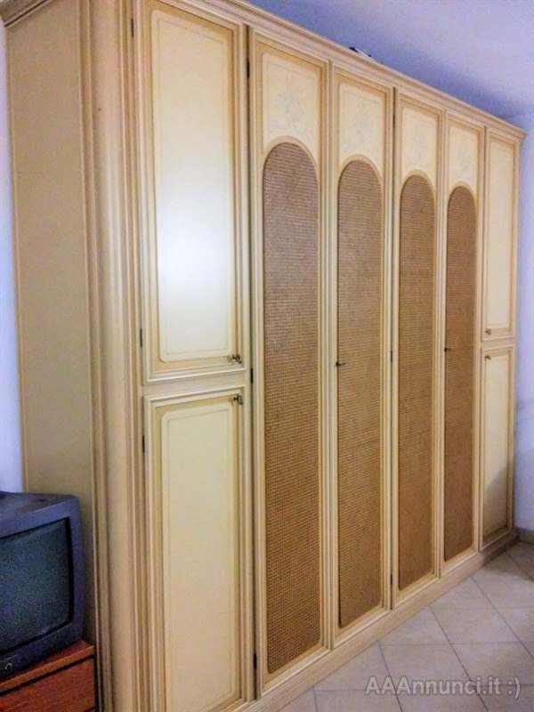 Armadio stile veneziano