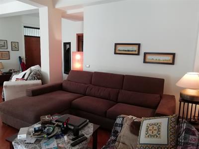  Divano con chaise longue