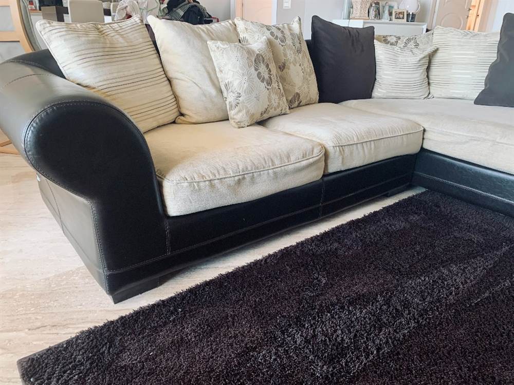Foto 2Divano con chaise longue, in buone condizioni, ottimo stato