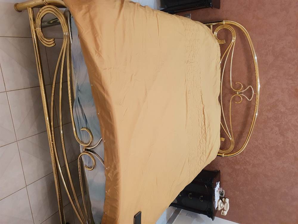 Foto 3Camera da letto, in buone condizioni