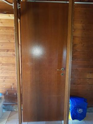 5 porte interne e 1 blindata