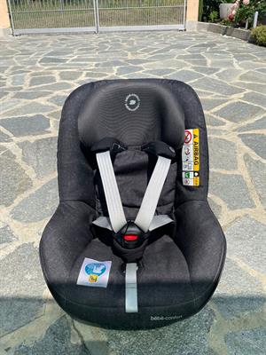 Seggiolino più base isofix bebe confort