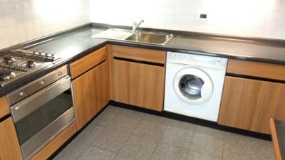 Arredo per cucina completo di elettrodomestici
