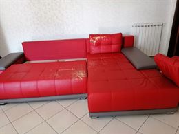 Foto 6 Divano colore rosso
