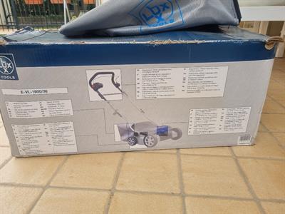 SCARIFICATRICE E TAGLIASIEPE ELETTRICO, ottimo stato - Foto 3