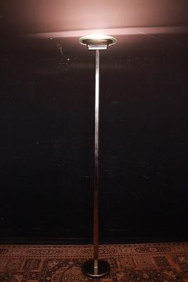 Lampada funzionante da pavimento in ottone - Anteprima 1