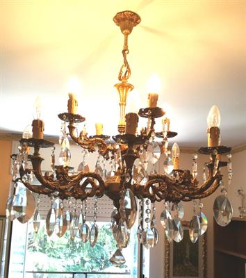 Lampadari con gocce in cristallo - Anteprima 1