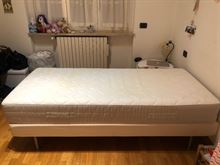 Letto singolo: struttura + doghe + materasso