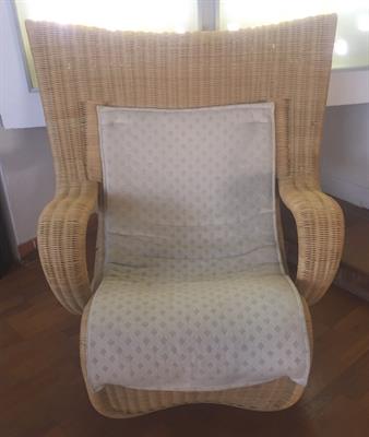Poltrona di design in midollino