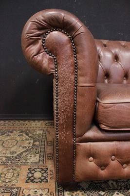 Divano Chesterfield club 3 posti in pelle marrone chiaro - Foto 2