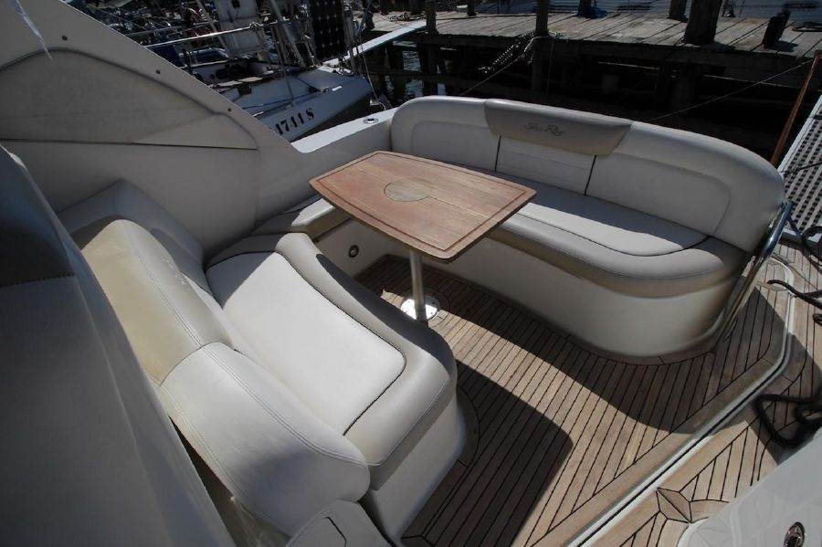 Sea Ray 330 Sundancer - Foto 8