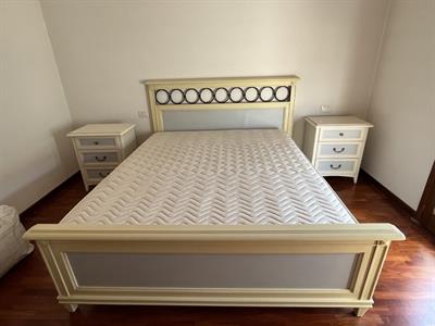 Camera da letto mobili + rete matrimoniale