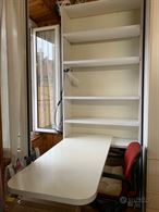 Scrivania e libreria