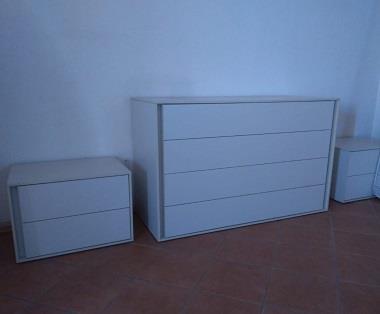 Comò e comodini moderni nuovi