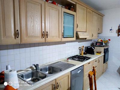 Cucina in legno massello