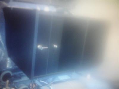 Mobile porta tv noce con ruote e cassettiere
