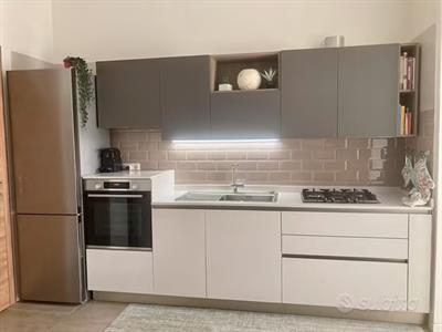 Cucina Veneta Cucine compresi elettrodomestici - Anteprima 1