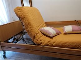 Foto 2 Letto in legno, in ottime condizioni