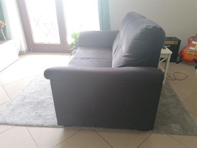 Divano due posti KNISLINGE, colore girgio scuro, come nuovo - Foto 3