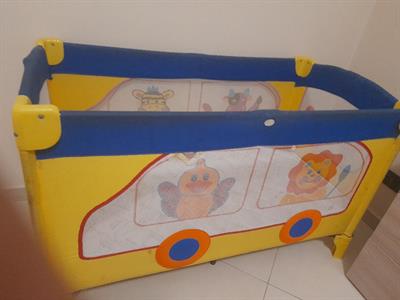 Lettino con culla campeggio