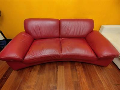 Divano 2 posti in pelle rosso