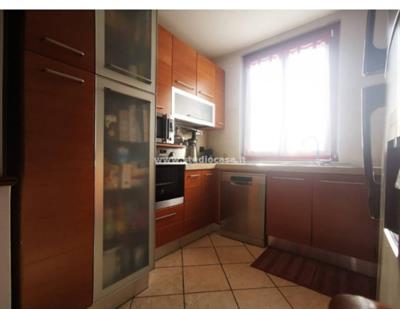 Cucina praticamente nuova