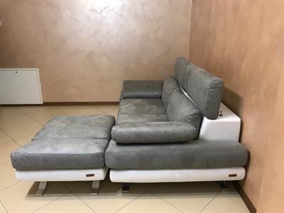 DIVANO 2 posti con Pouf Poltronèsofà NUOVISSIMO MAI USATO - Foto 5