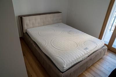 Letto + materasso / praticamente nuovi