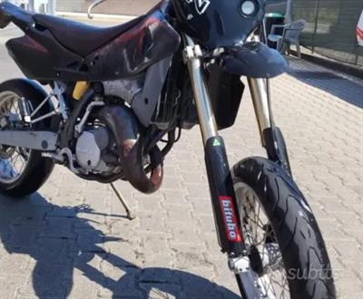 Sm 125 Husquarna 2006, prezzo è leggermente trattabile - Foto 3