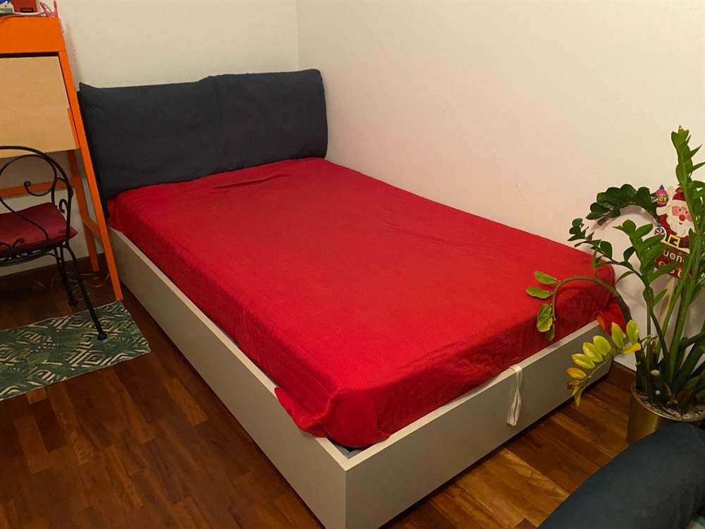Letto una piazza e mezza con materasso