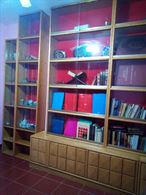 Libreria in legno massello di frassino